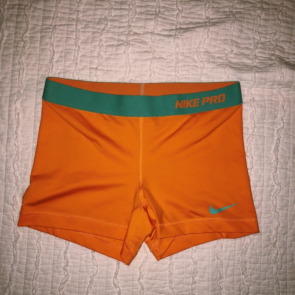 Nike pro spandex